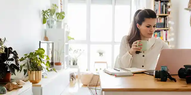 The Cost of Late Payments and Why Collection Services Matter