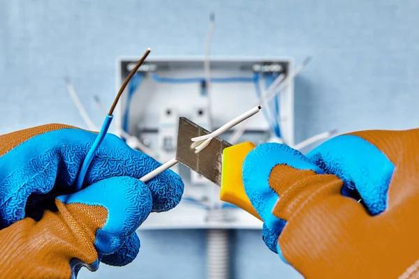 Residential Electrician Glenpool for Fast Electrical Solutions